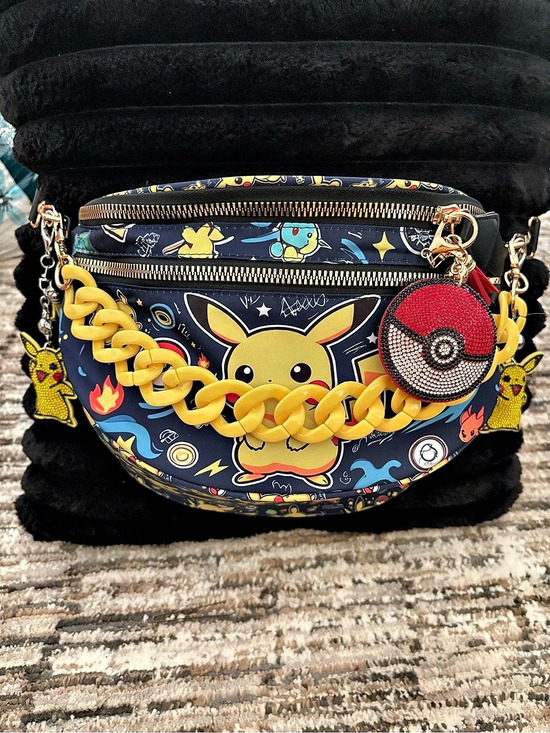 Pokemon Handbags - Pokemon Pikachu Crossbody Bag
